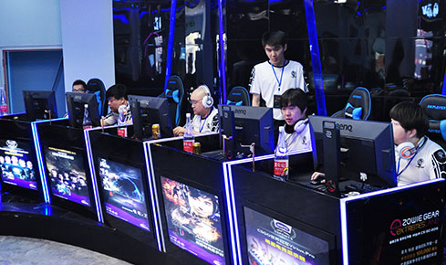 经走在正确 经走在正确